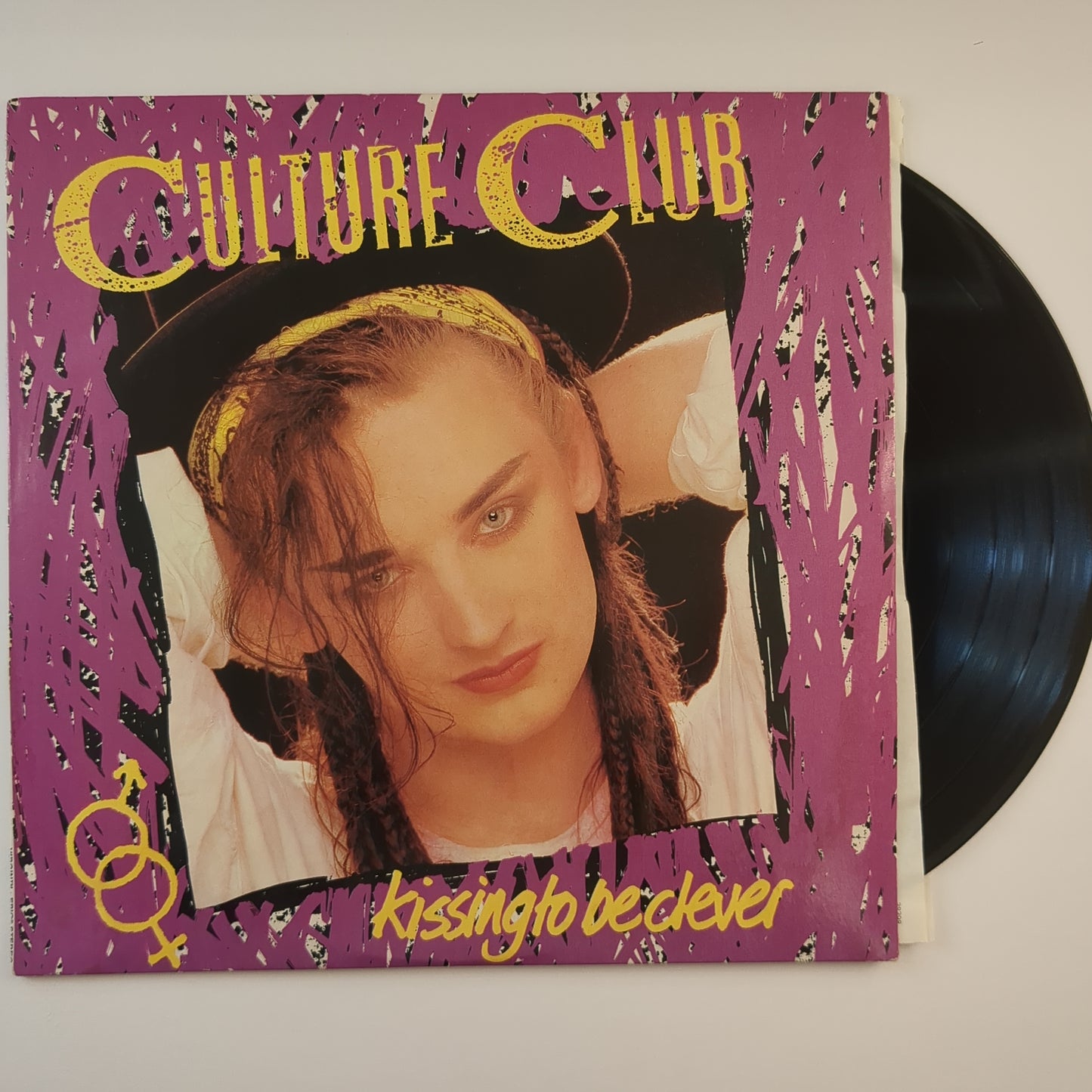 Culture Club - 'Kissing To Be Clever'