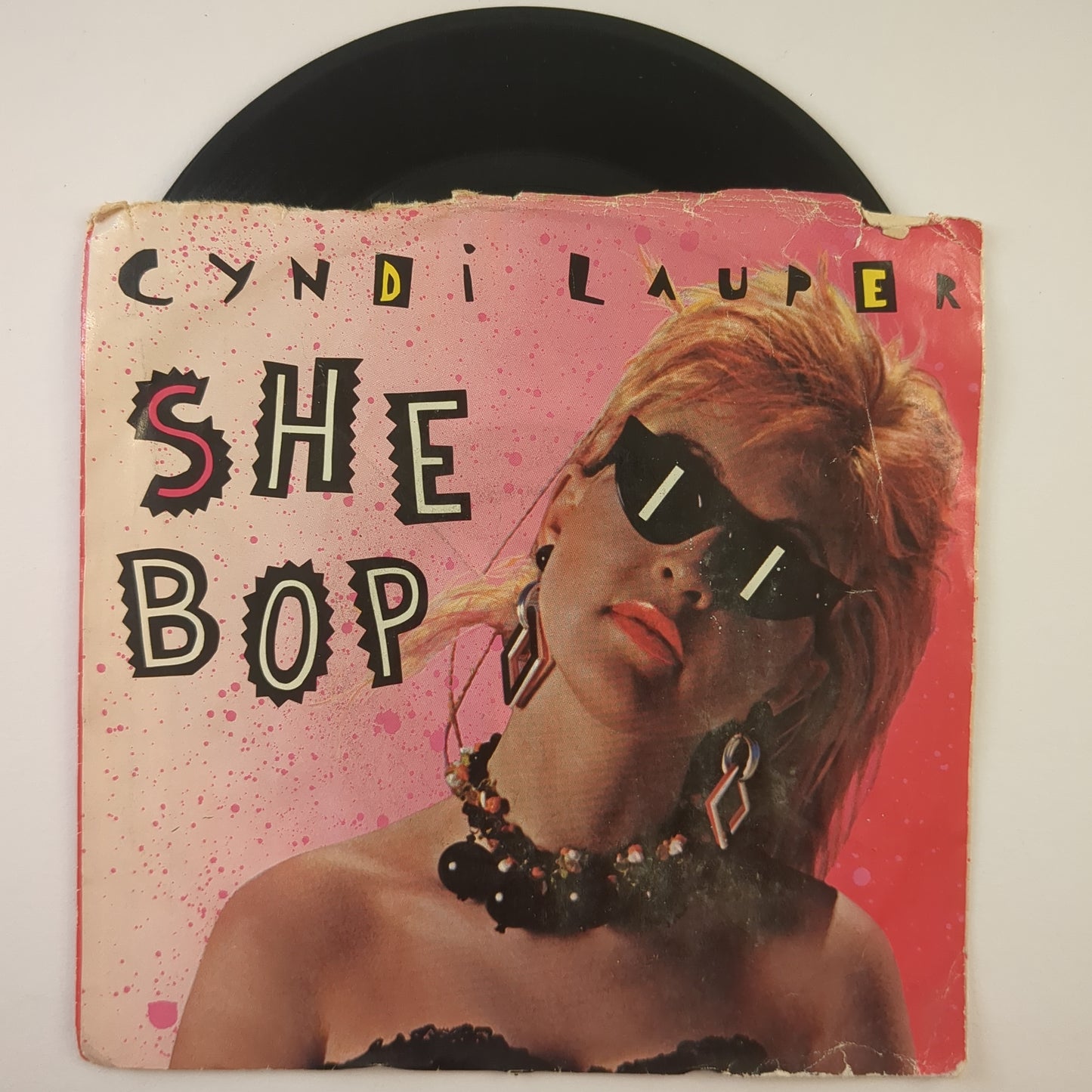 Cyndi Lauper - 'She Bop'