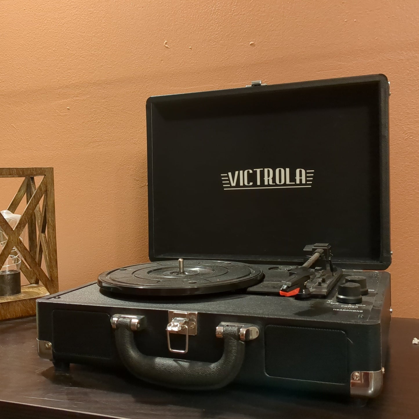 Portable Suitcase Turntable