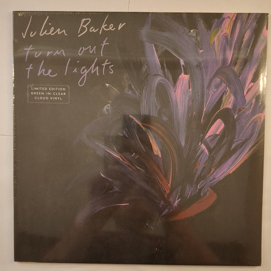 Julien Baker - 'Turn the Lights Out'