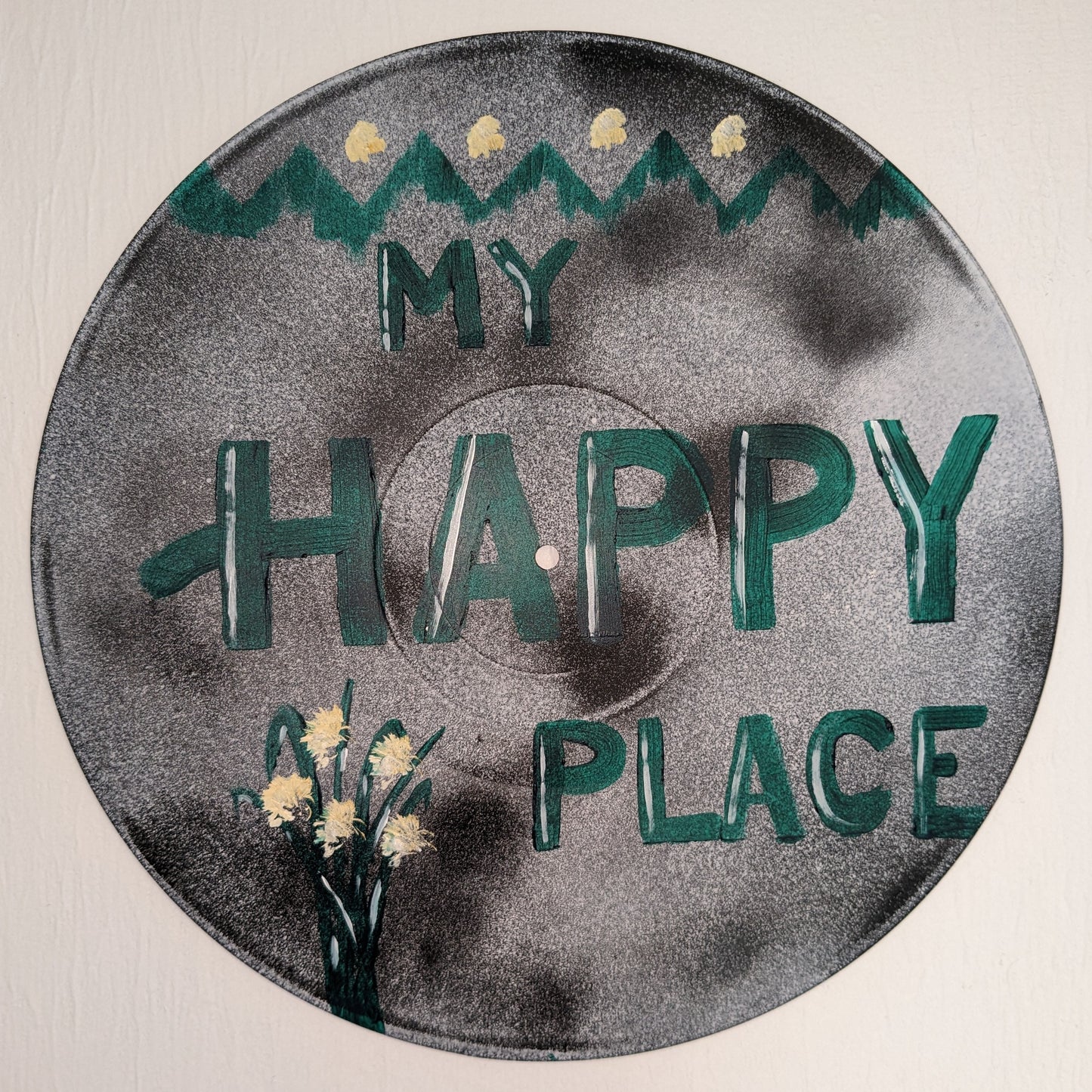 Arte discográfico 'My Happy Place'